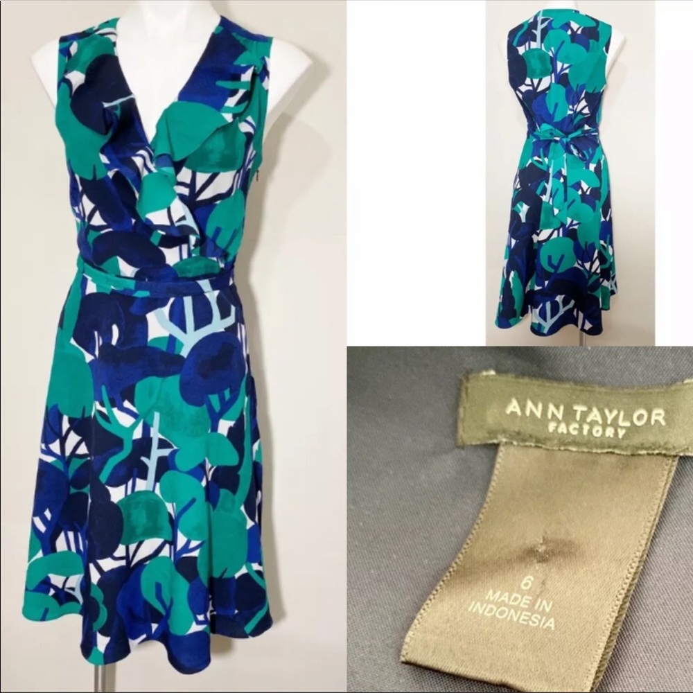 Ann Taylor Factory Teal & Navy Floral V-Neck Sleeveless Dress